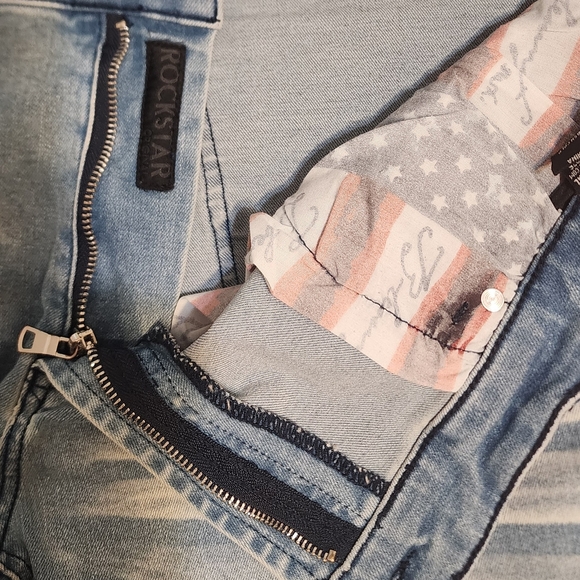 Blue Distressed Jeans with Lettering - Picture 4 of 6